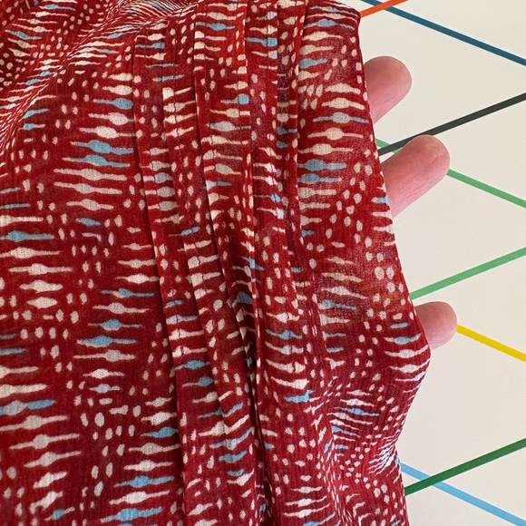 Veronica Beard Red Printed Button-Down Blouse size 6 100% silk boho EUC - Picture 6 of 14